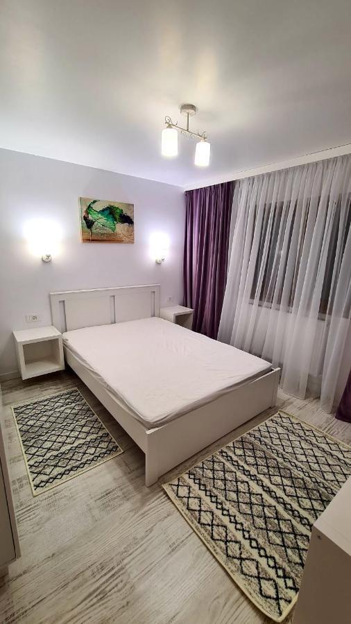 La Fluturi Apartament Apartment Suceava Exterior photo
