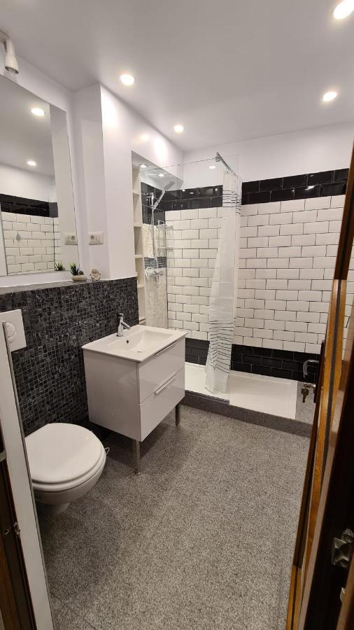La Fluturi Apartament Apartment Suceava Exterior photo