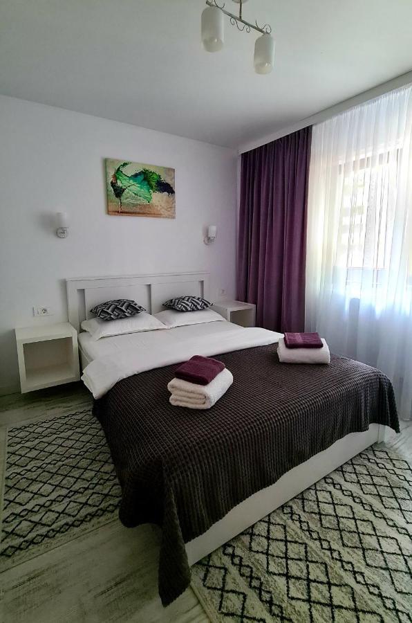 La Fluturi Apartament Apartment Suceava Exterior photo