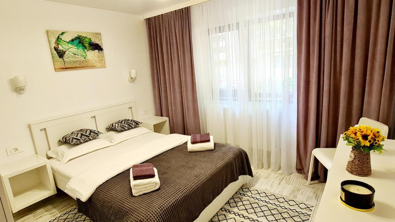 La Fluturi Apartament Apartment Suceava Exterior photo